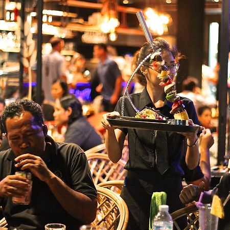 Little Paris Phuket Apartment Ngoại thất bức ảnh