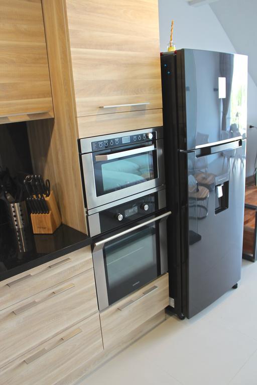 Little Paris Phuket Apartment Ngoại thất bức ảnh