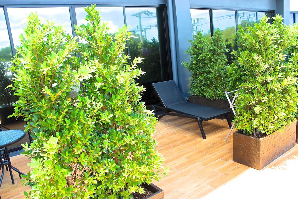 Little Paris Phuket Apartment Ngoại thất bức ảnh