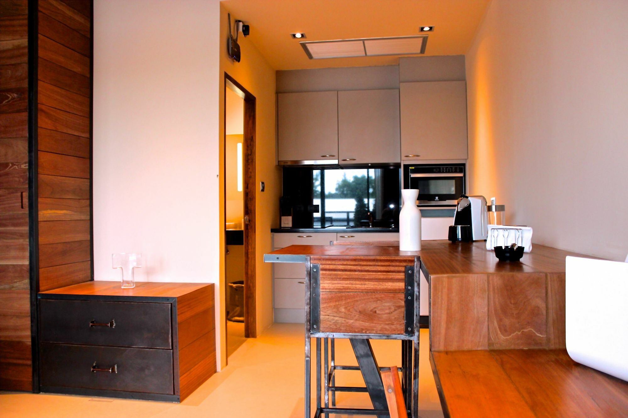 Little Paris Phuket Apartment Ngoại thất bức ảnh