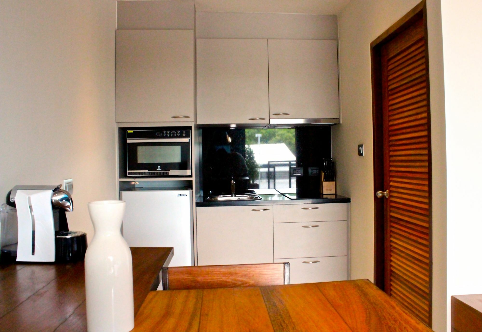 Little Paris Phuket Apartment Ngoại thất bức ảnh