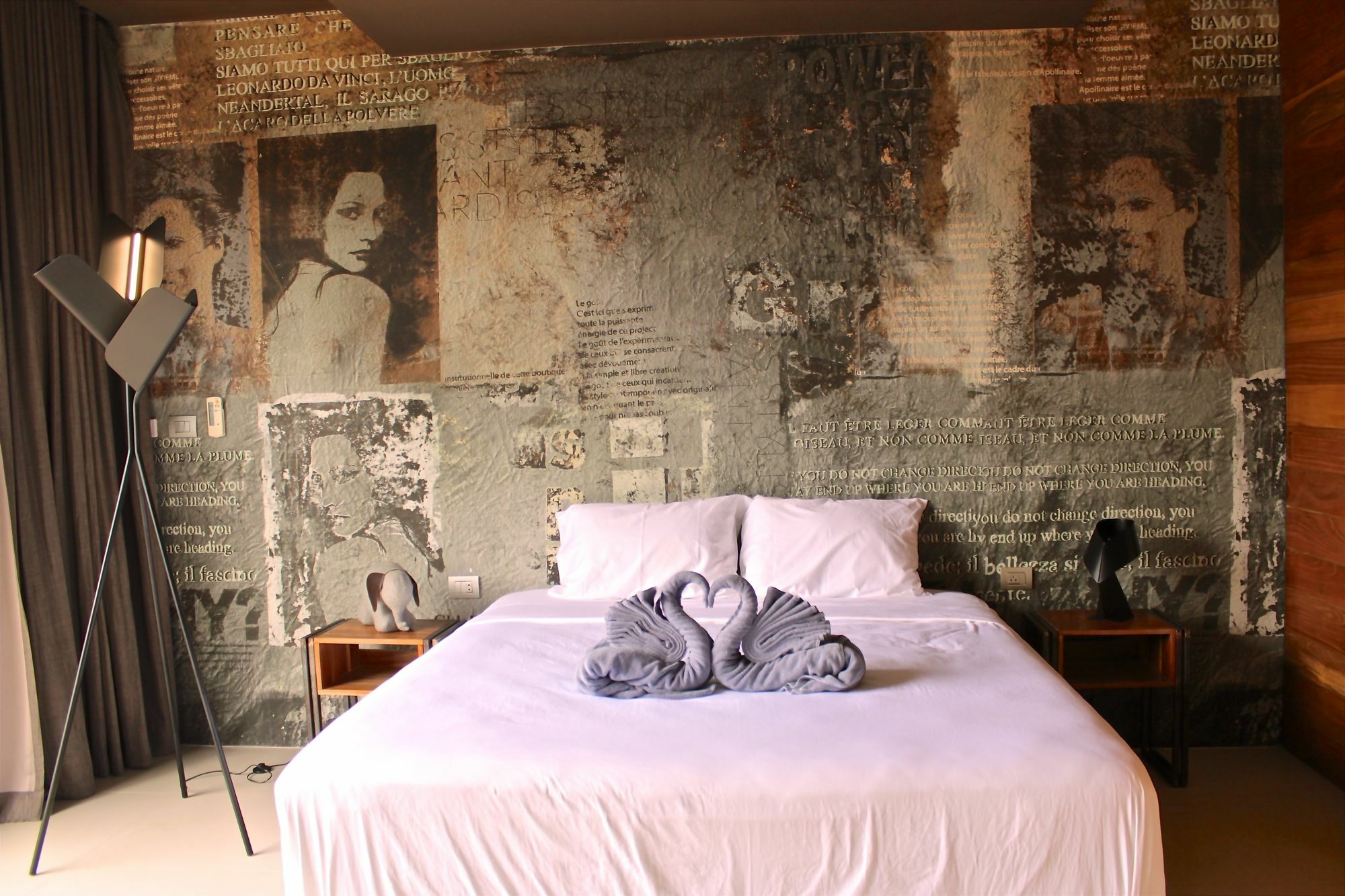 Little Paris Phuket Apartment Ngoại thất bức ảnh